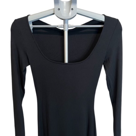 PUMIEY Women's Long Sleeve Maxi Dress | Ribbed Bodycon, Soft Lounge Dress - Picture 4 of 6